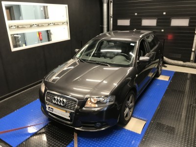 Audi A3 1.6i 102pk